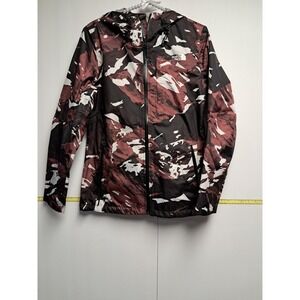 Womens North Face Hooded Rain/Wind Jacket-Black/Red Camo-size Small
